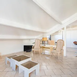 Very Nice Apt Next To The Port Vallon Des Auffes Marseille